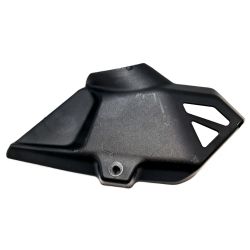 Osłona wahacza prawy tył CAN-AM BRP 706003053